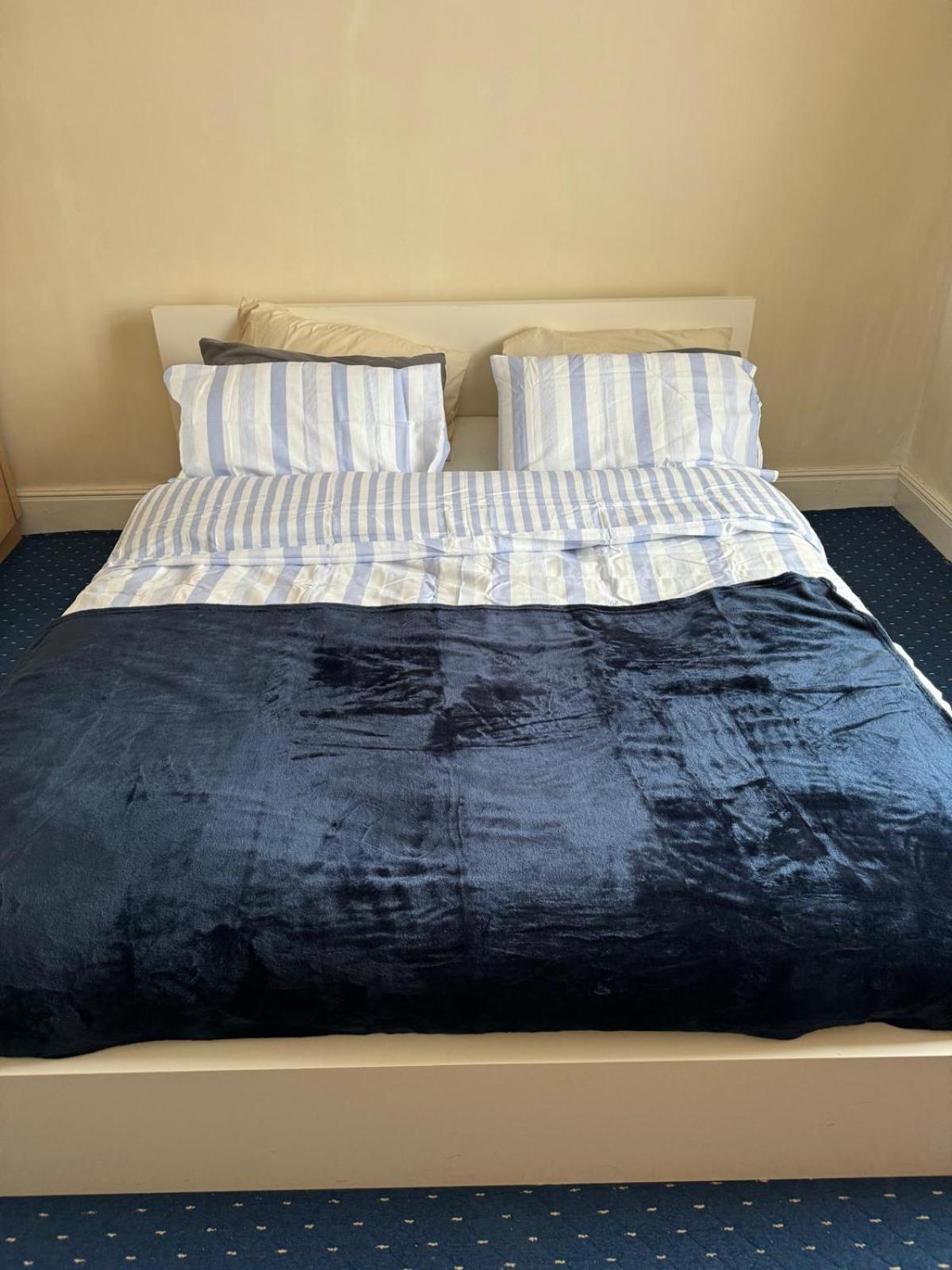 Cozy Rooms In London And Манчестер Экстерьер фото