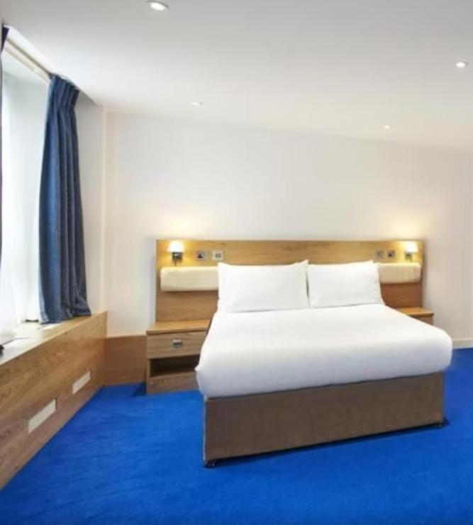 Cozy Rooms In London And Манчестер Экстерьер фото